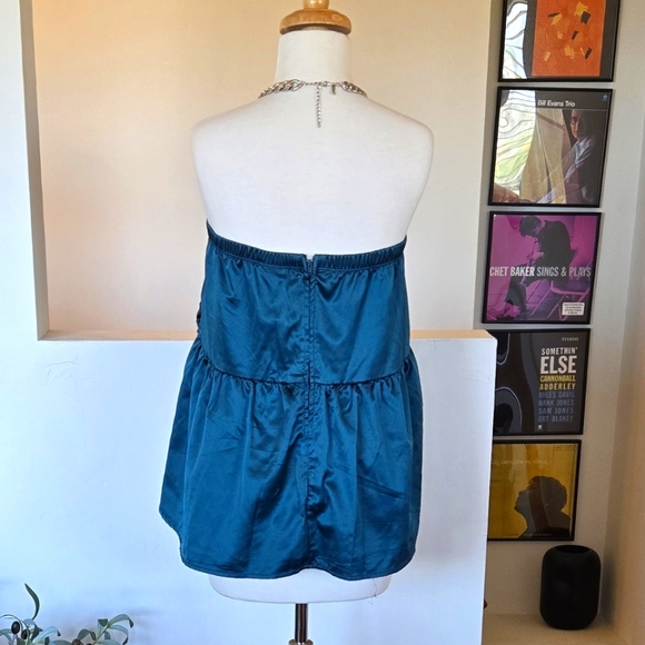 TORRID Teal Satin Peplum Bustier Sleeveless Top Size 4X - Picture 10 of 12